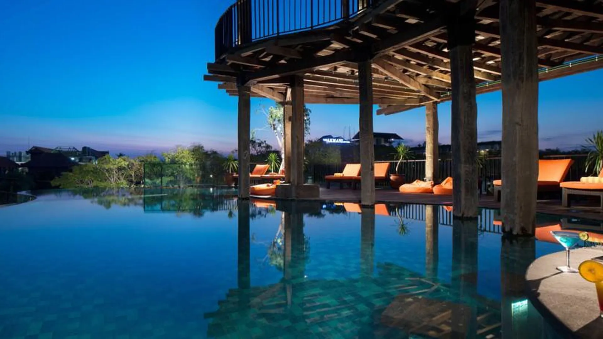 Sun Island Hotel & Spa Legian  Legian (Bali)