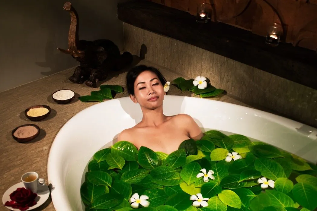 Sun Island Hotel & Spa Legian 4*, Legian (Bali)