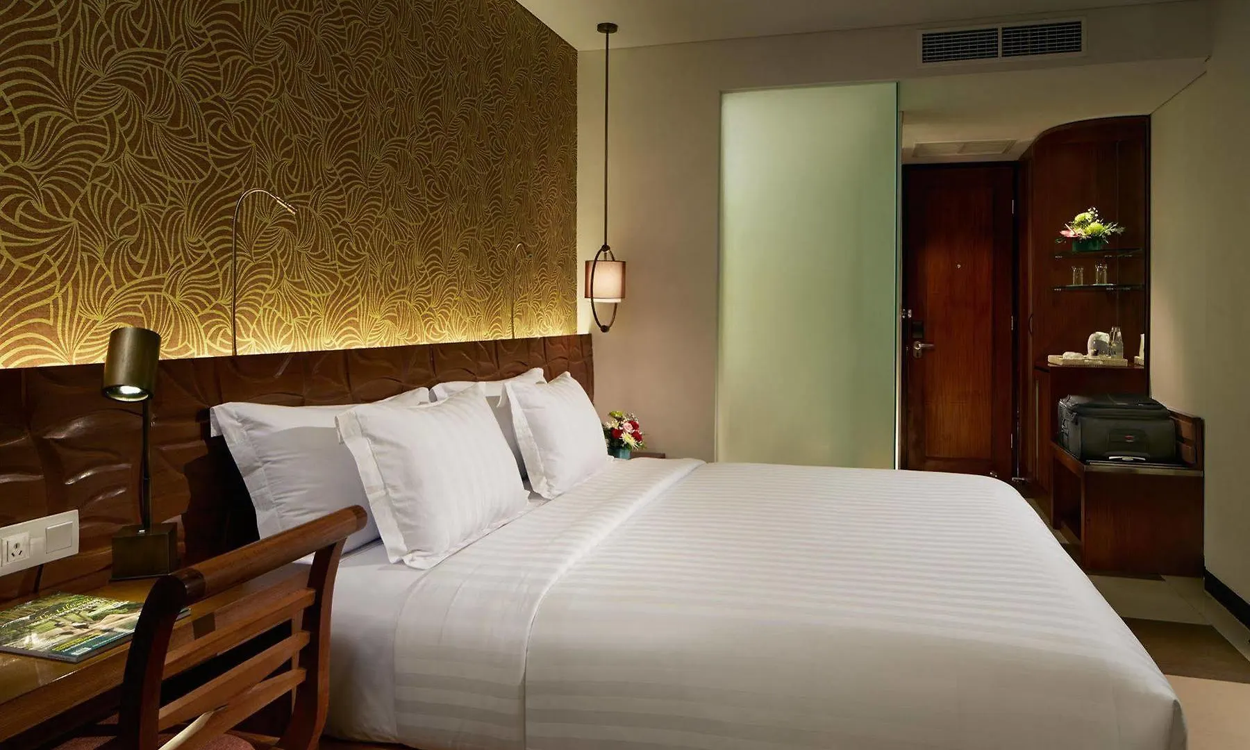 Sun Island Hotel & Spa Legian
