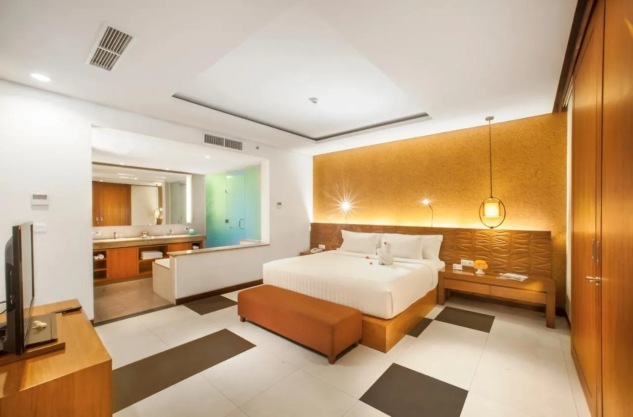 Sun Island Hotel & Spa Legian  Legian (Bali)